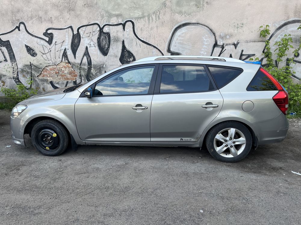 Kia ceed 2102r po lift wersja premium 1.6crdi okazja !