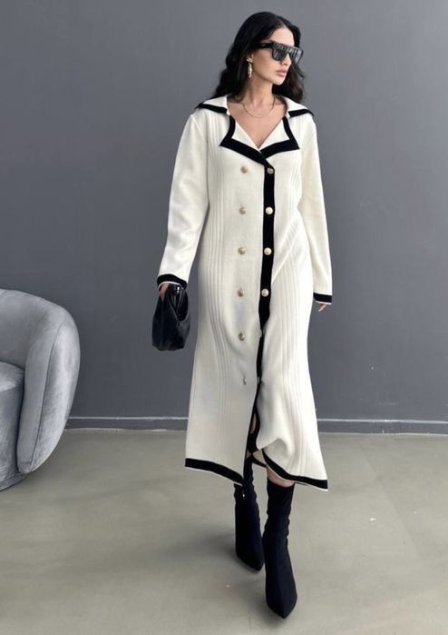 Трикотажна  чорна сукня 50розмір