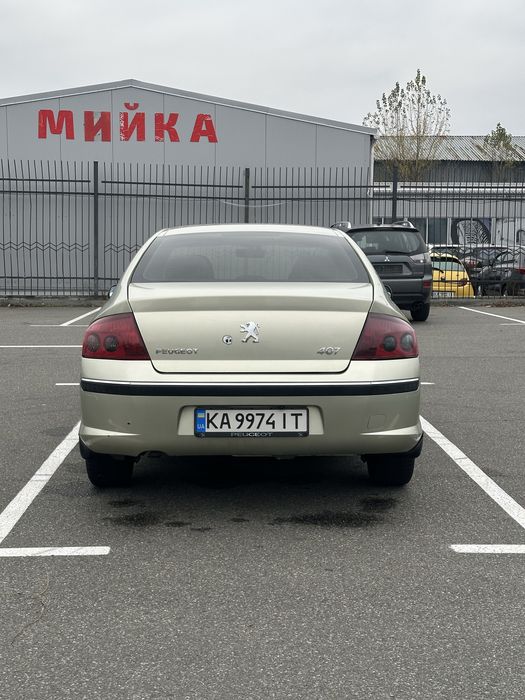 Peugeot 407 2.0 бензин
