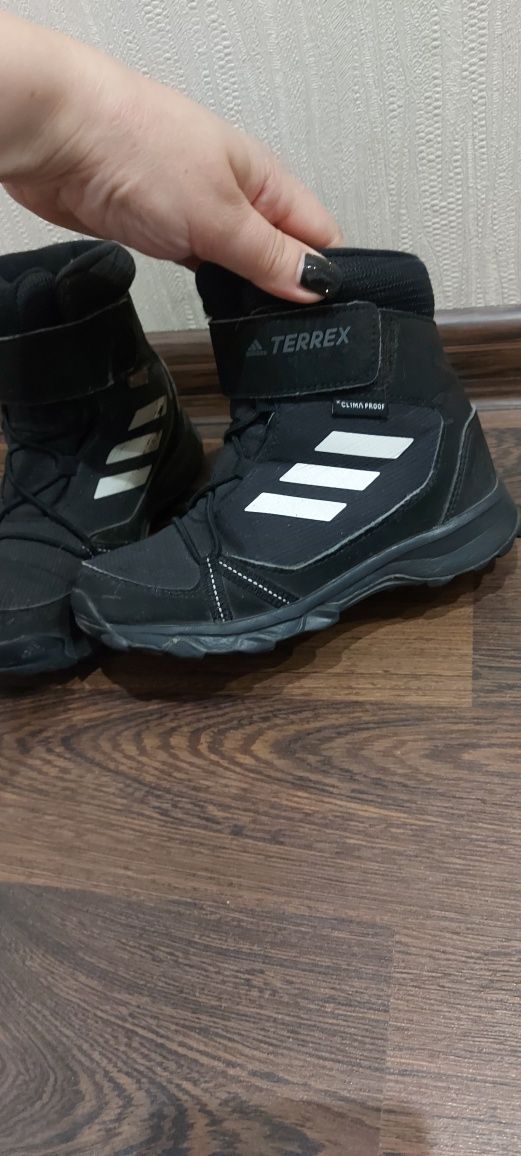 Ботинки зимние Adidas