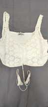 Top branco rendado Pull and Bear