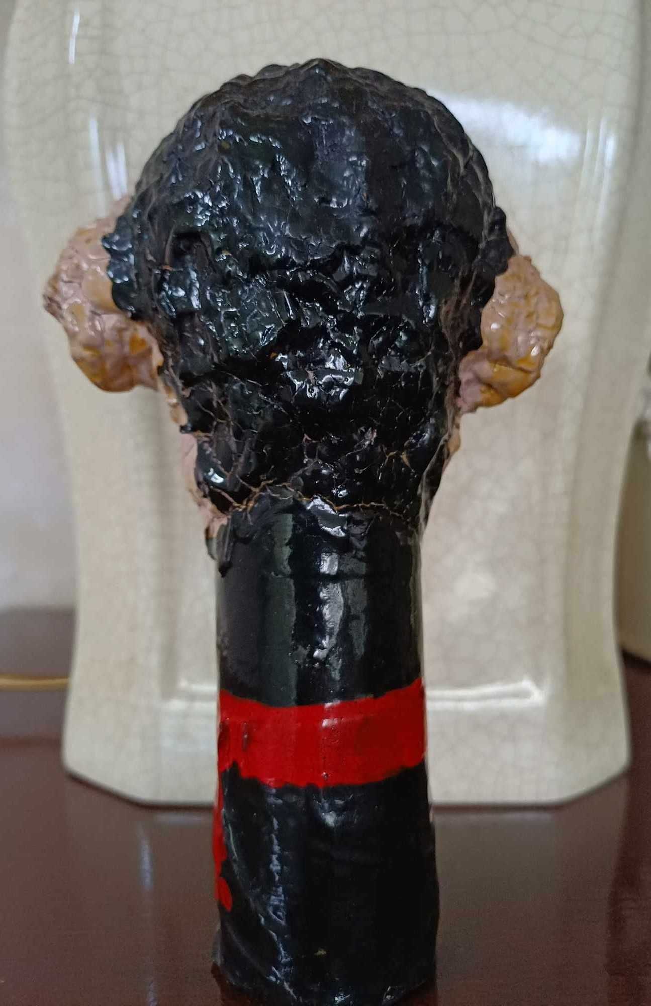 “Cabeçudo” ou “Gigantone”
