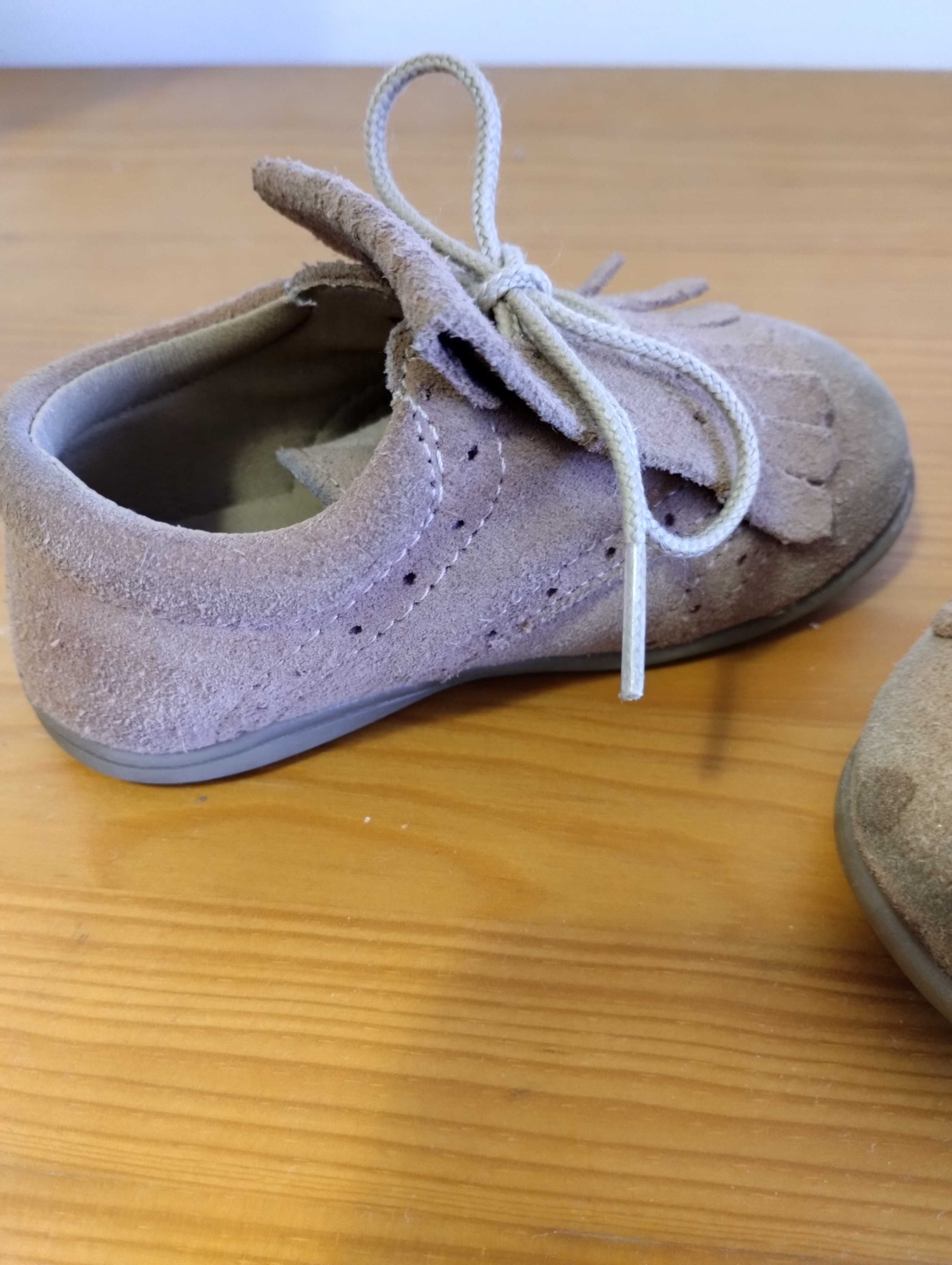 Sapatos carneirinhas