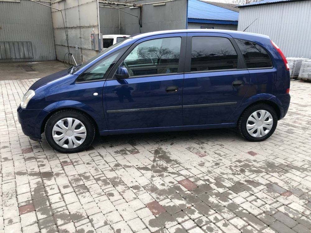 Продам автомобіль Opel Meriva 2004 р.