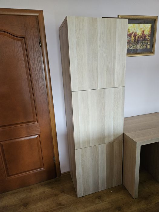 Szafka trzydrzwiowa Ikea