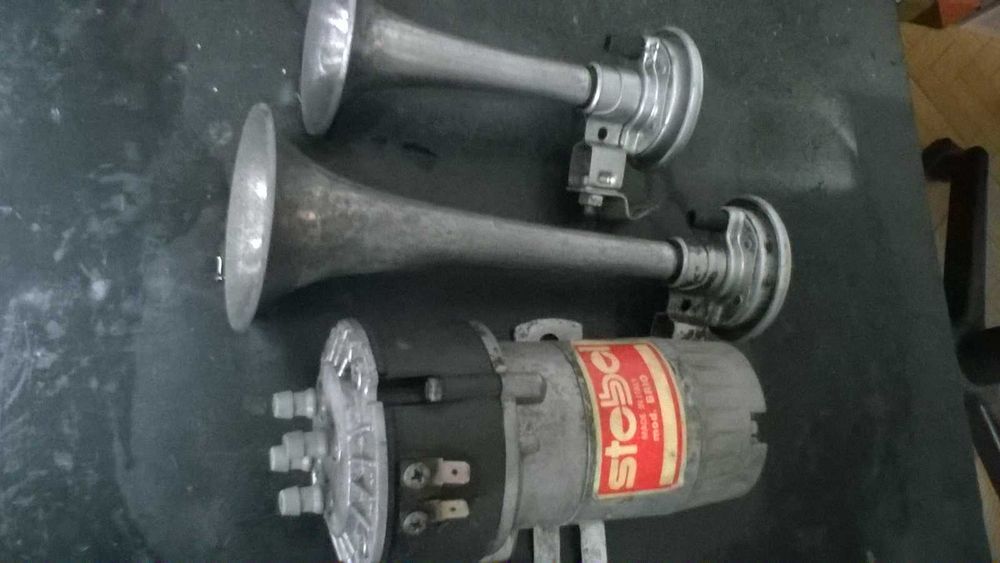 buzina a ar com 2 cornetas