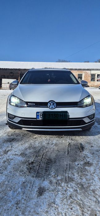 Volkswagen Golf 7 alltrac