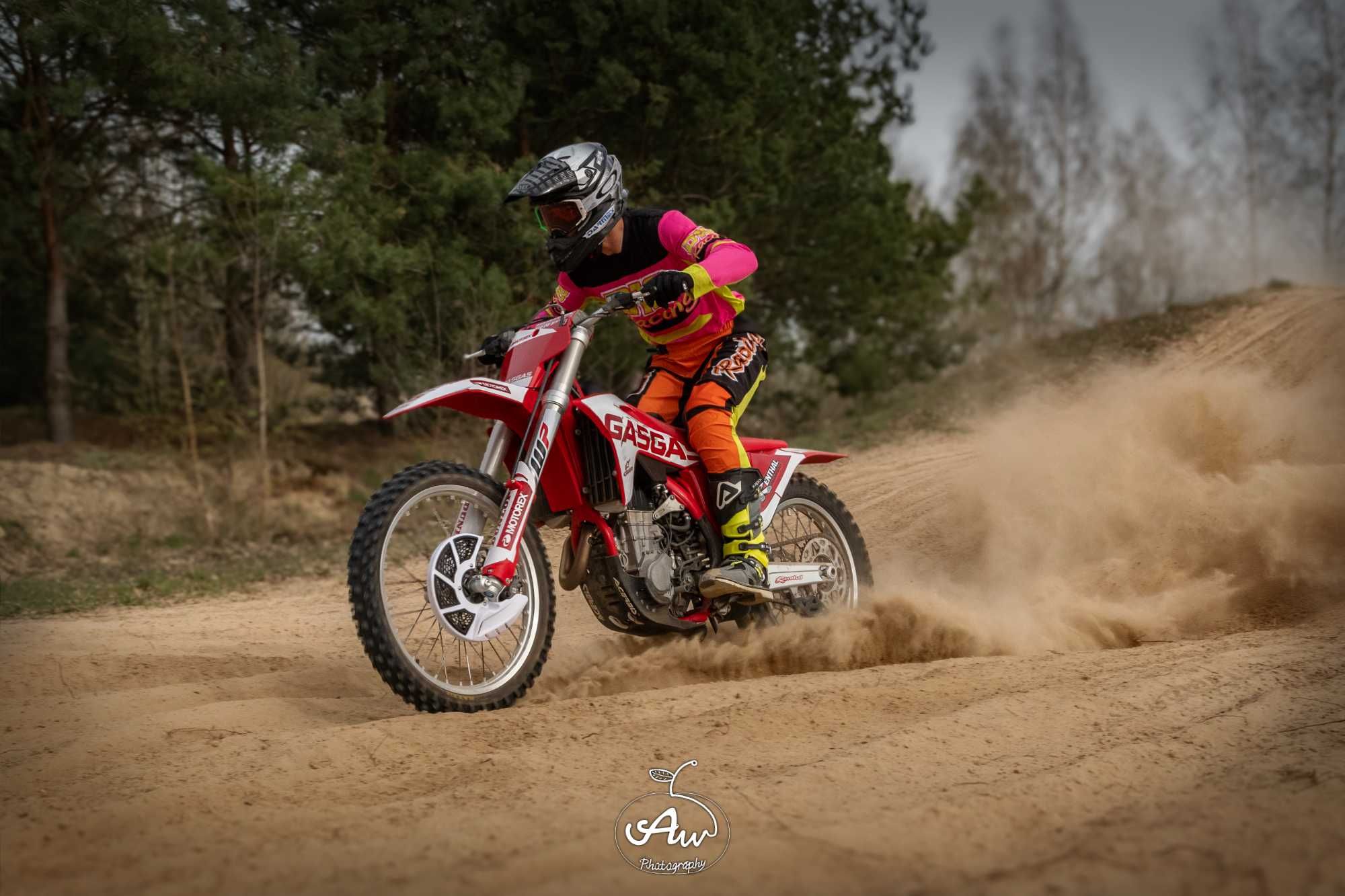 Fotograf | Sesje wizerunkowe | biznesowe | rodzinne | motoryzacyjne