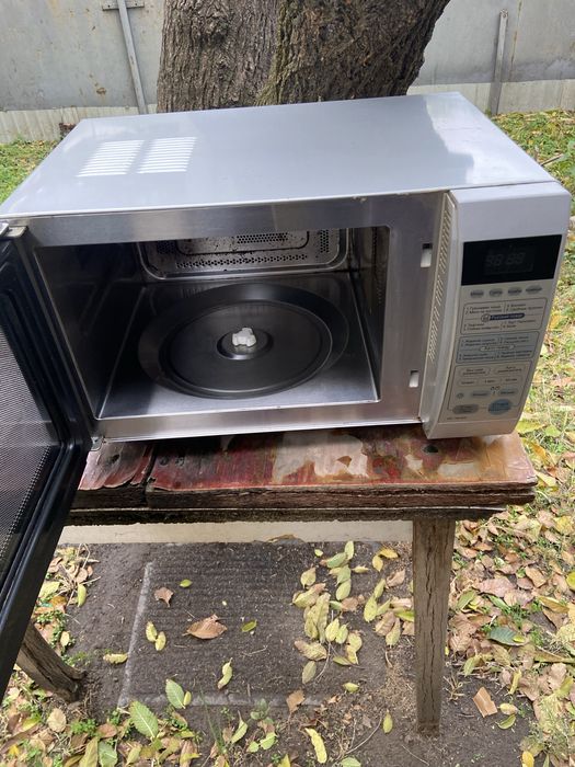 Микроволновка б/у LG