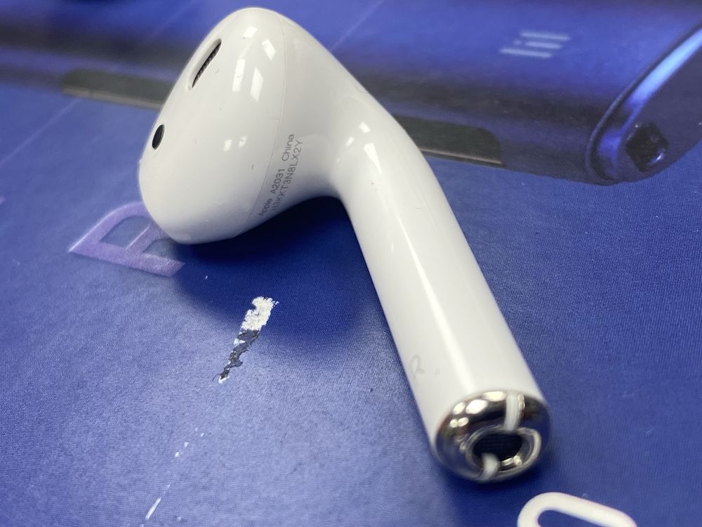 Apple air pods 2