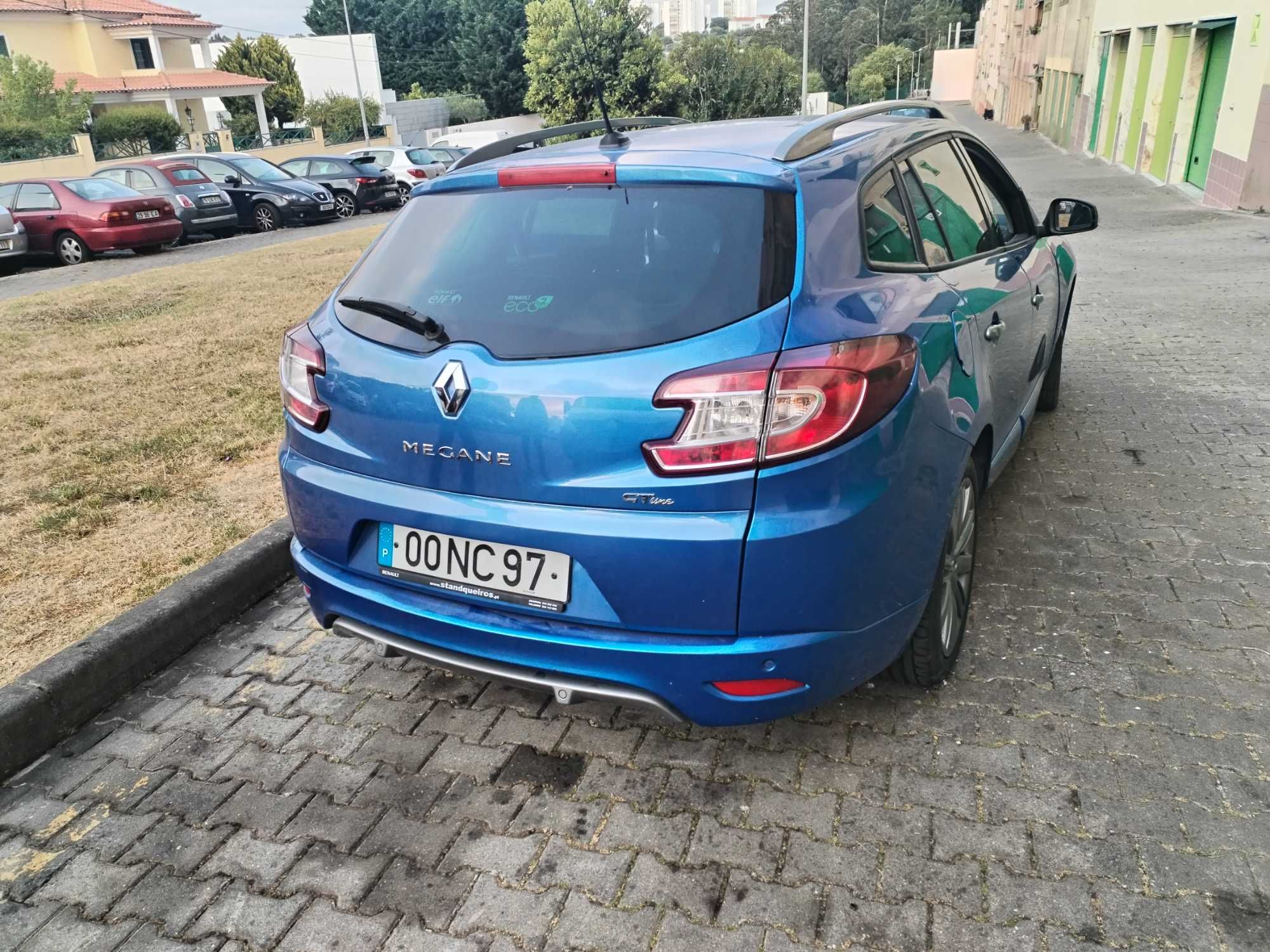 Carrinha Renault megane 3 1.5dci gtline com 154000kmsem bom estado