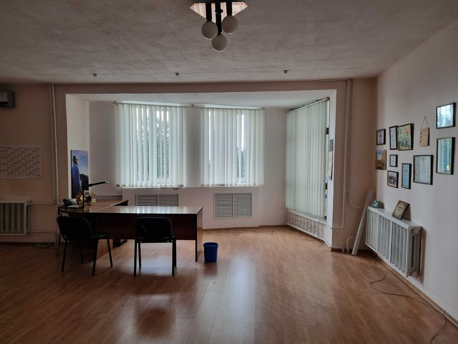 Оренда приміщення кабінет 20,42,48, 180 кв.м цілодоб. доступ пдв