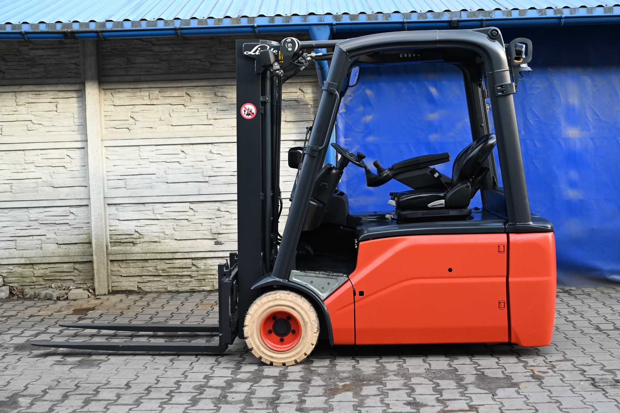 Wózek widłowy Linde E16 L Triplex 410 cm 2013 rok 6736 mth FHP 359
