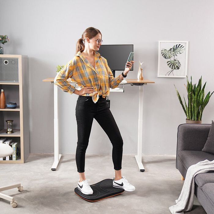 Балансуюча дошка для розвантаження спини і ніг та для вправ