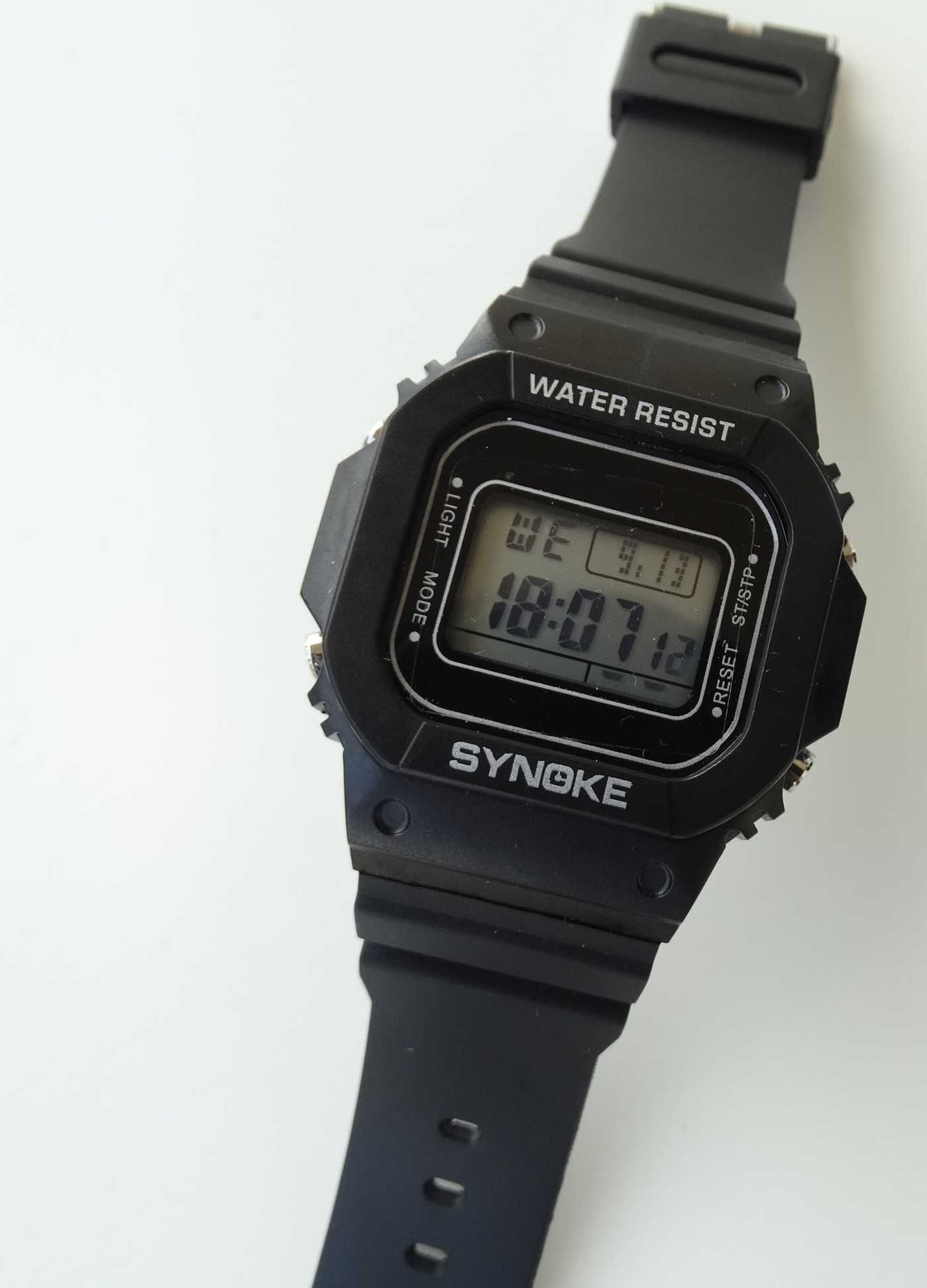 Zegarek elektroniczny męski Synoke sportowy stoper retro PRL WR50