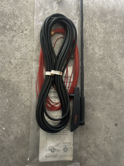 Antena para carro original BOSCH temos outros modelos disponiveis