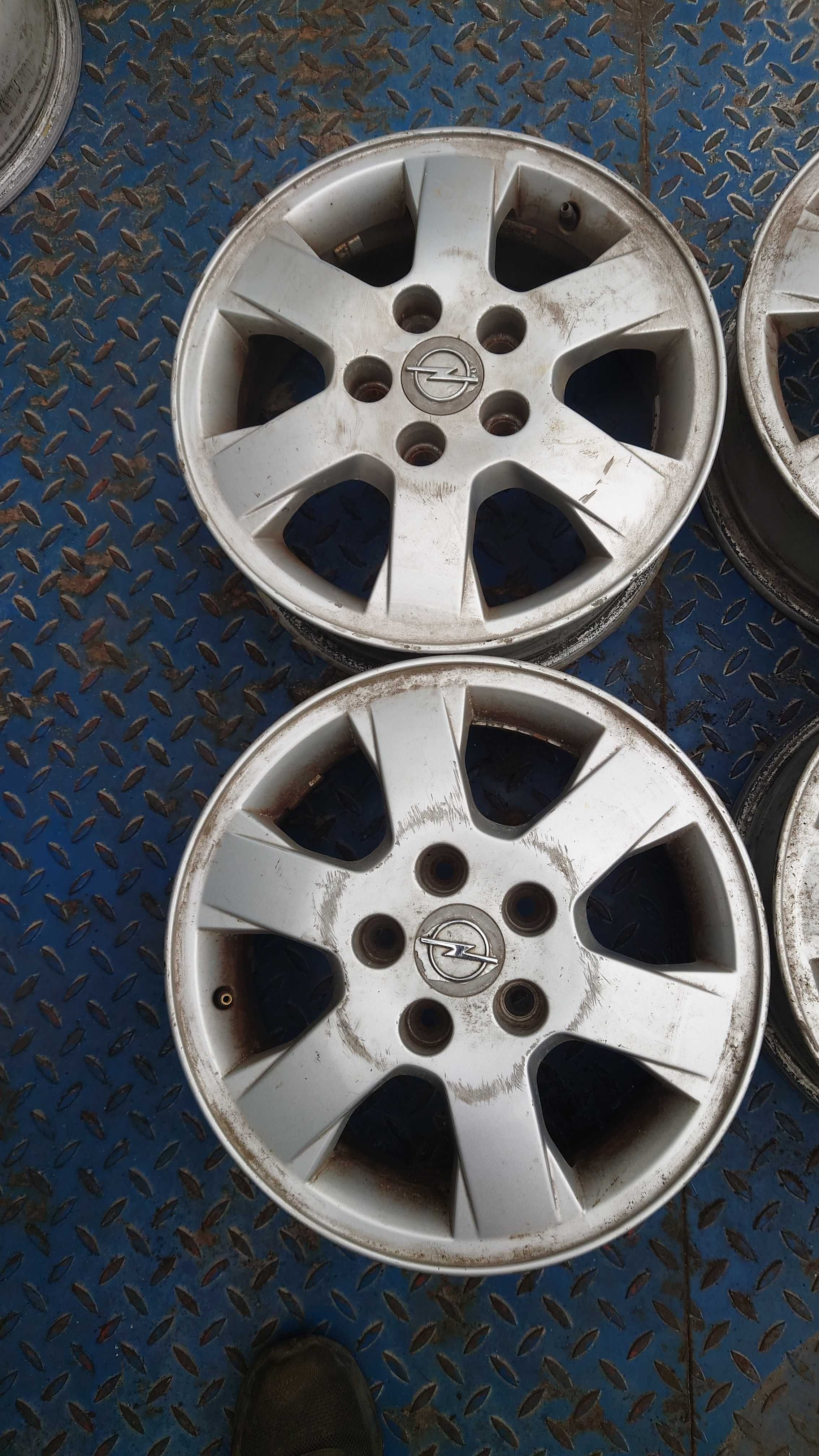 Opel Alufelgi Alusy Koła Aluminiowe 5x110 15' 15 cali