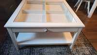 Kultowy Stolik kawowy marki IKEA model Hemnes