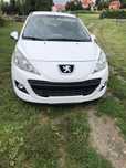 Peugeot 207 bialy 1.4