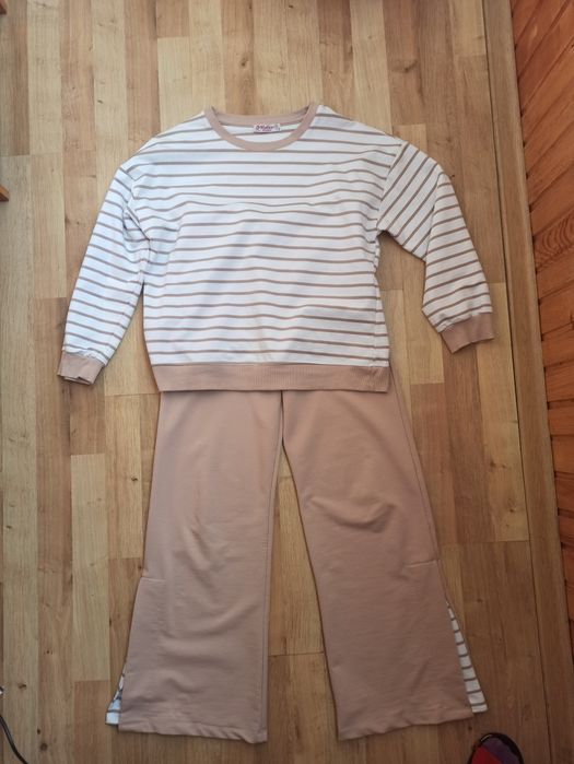 Модний костюм 164