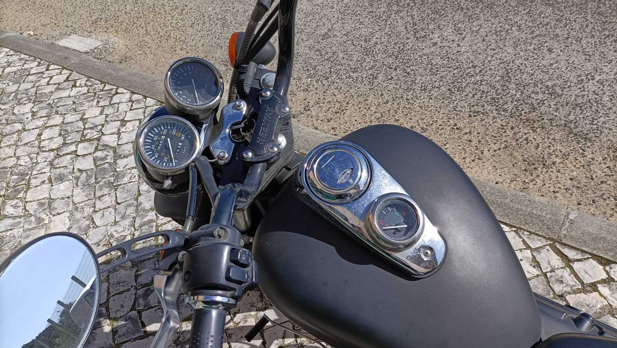 Keeway Superlight 125