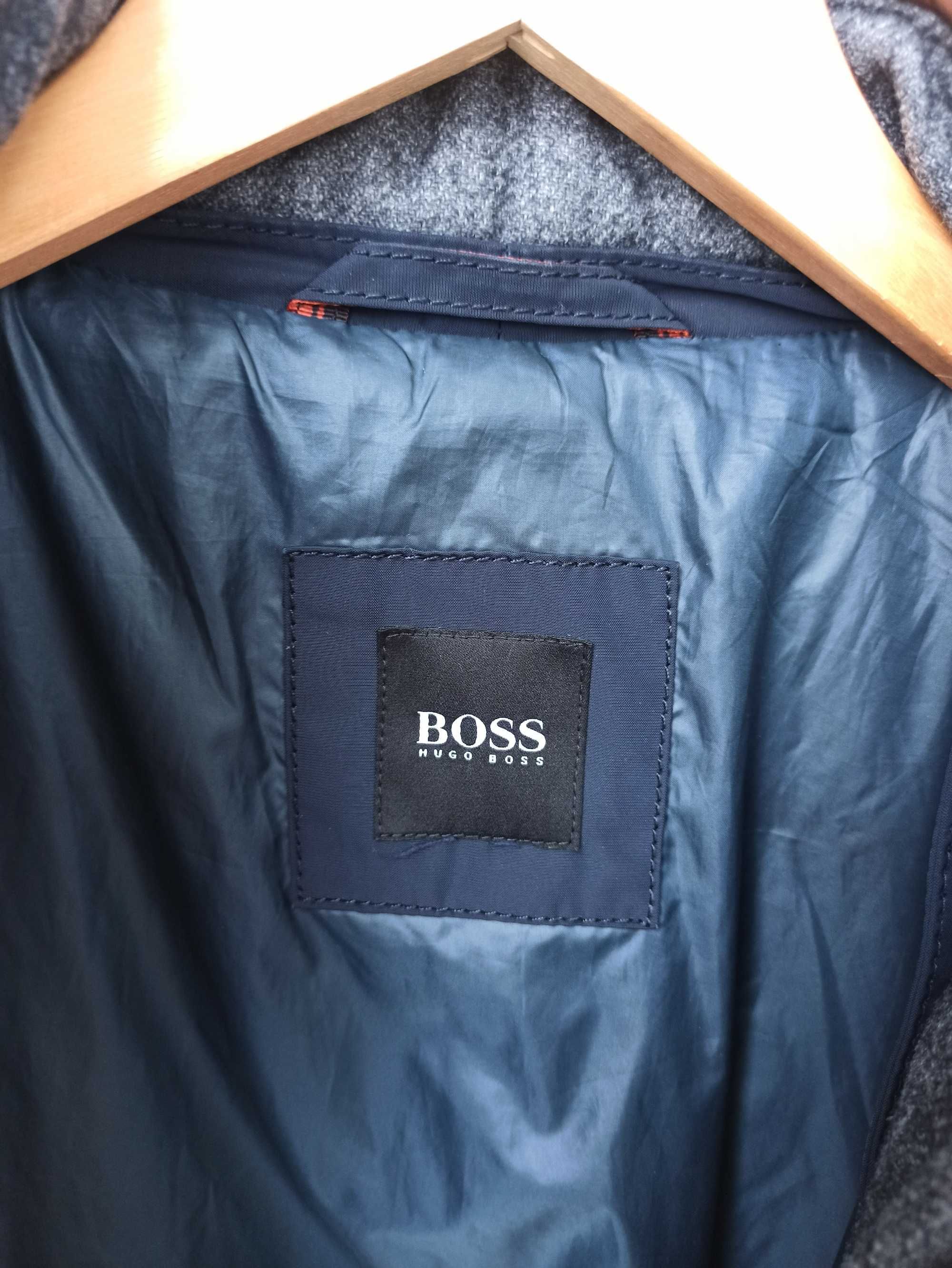 Брендовая  мужская куртка Hugo Boss, премиум класса размер M, L