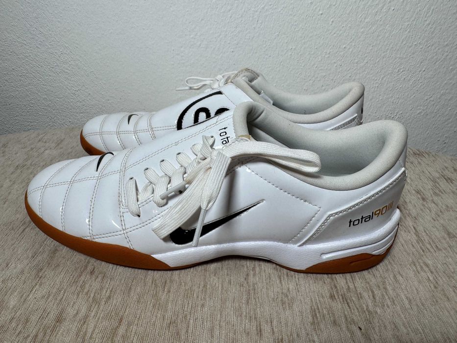 Nike Total 90 III NEW