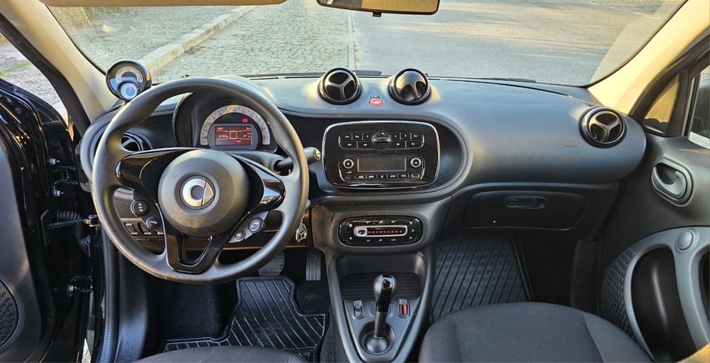 Smart Forfour EV