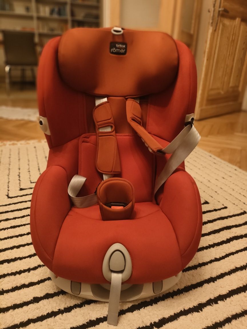 Britax Romer Trifix 9-18 kg MAŁO UŻYWANY