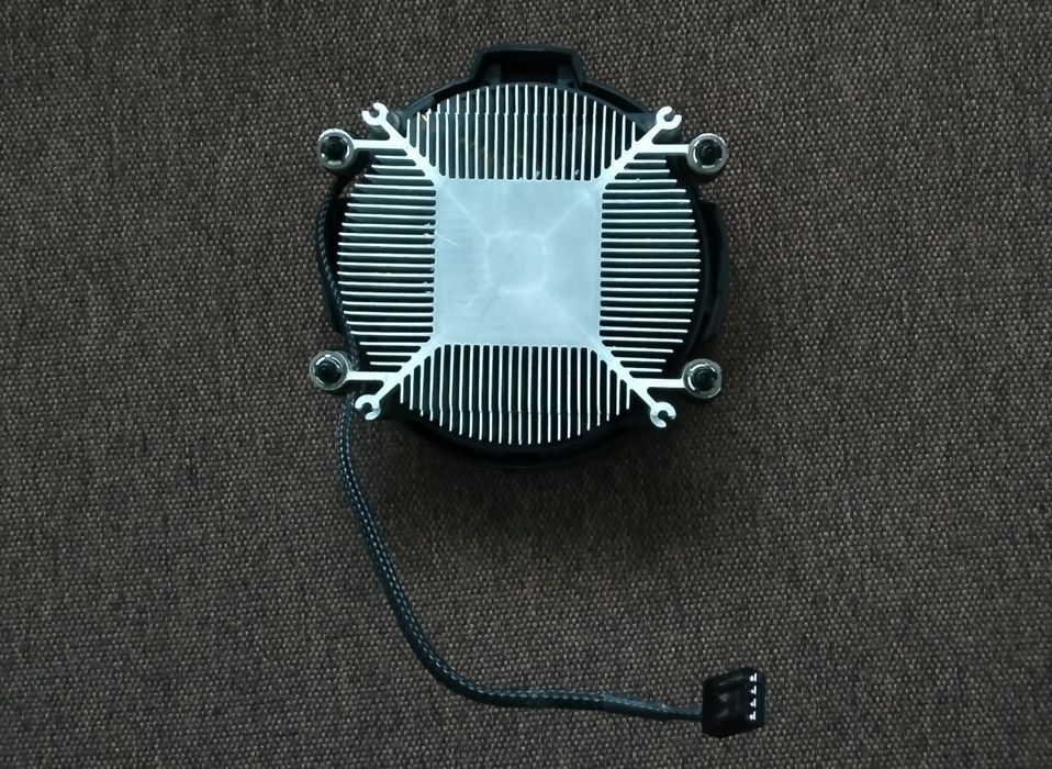 Кулер AMD Wraith Stealth