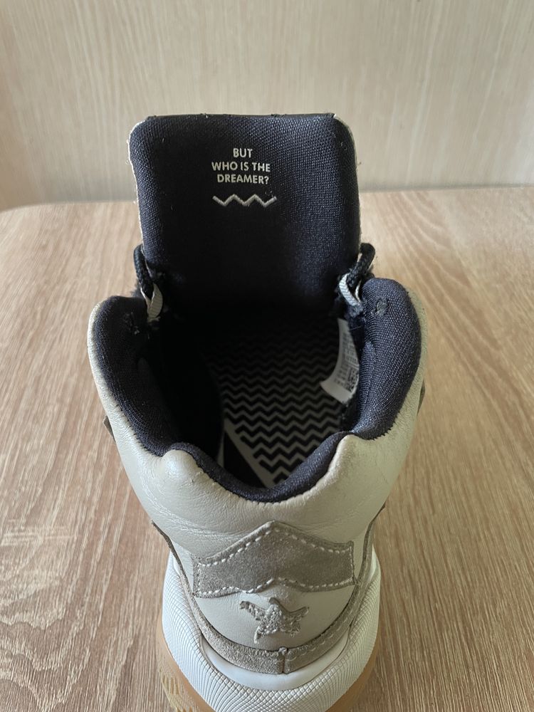 Converse VLTG MID. Женские, кожаные, 37 размер