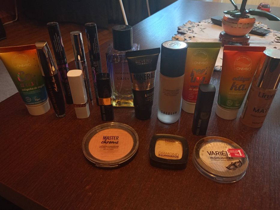 Zestaw kosmetykow bobbi Brown Eveline only bio Loreal wibo