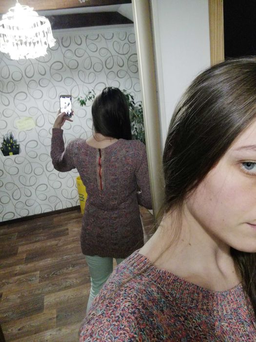 Кофта вязаная, хорошо тянется