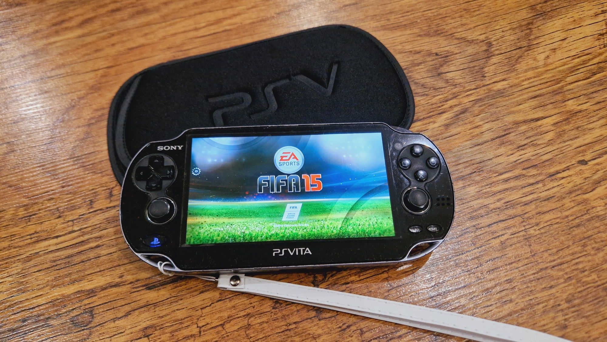 Sony Ps Vita Fat 64гиг чехол, 66игр!