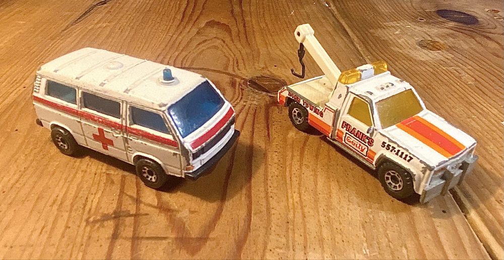 Brinquedo | Matchbox - Vários veículos | 1/50 a 1/100