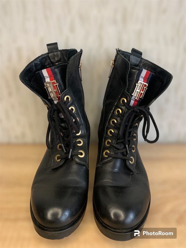 Tommy Hilfiger • жіночі шкіряні черевики
