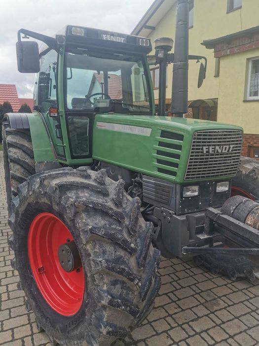 Ciągnik Fendt Favorit 512 c turboshift
