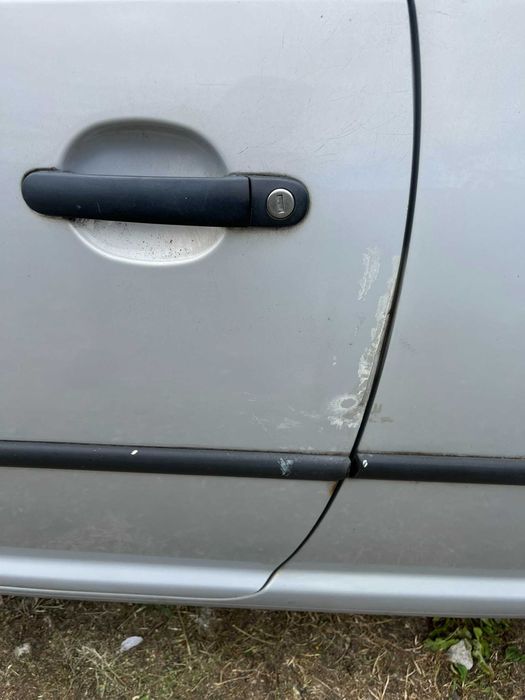 drzwi przód przednie lewe vw golf iv 4 1j0 1997 - 2006 3d 3 drzwi lb7z