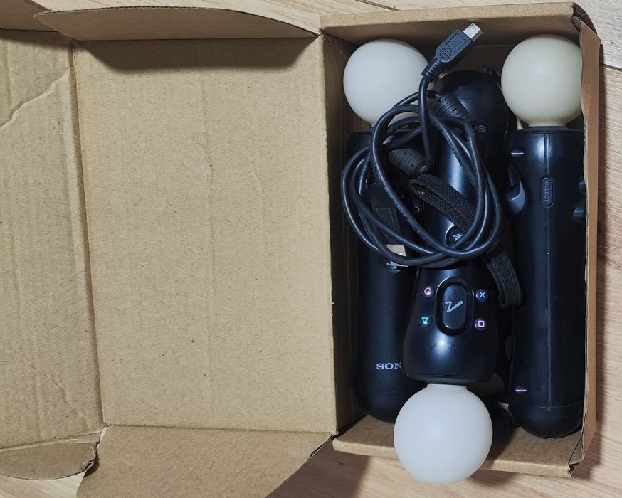 PS4+2 comandos +kit óculos Vr