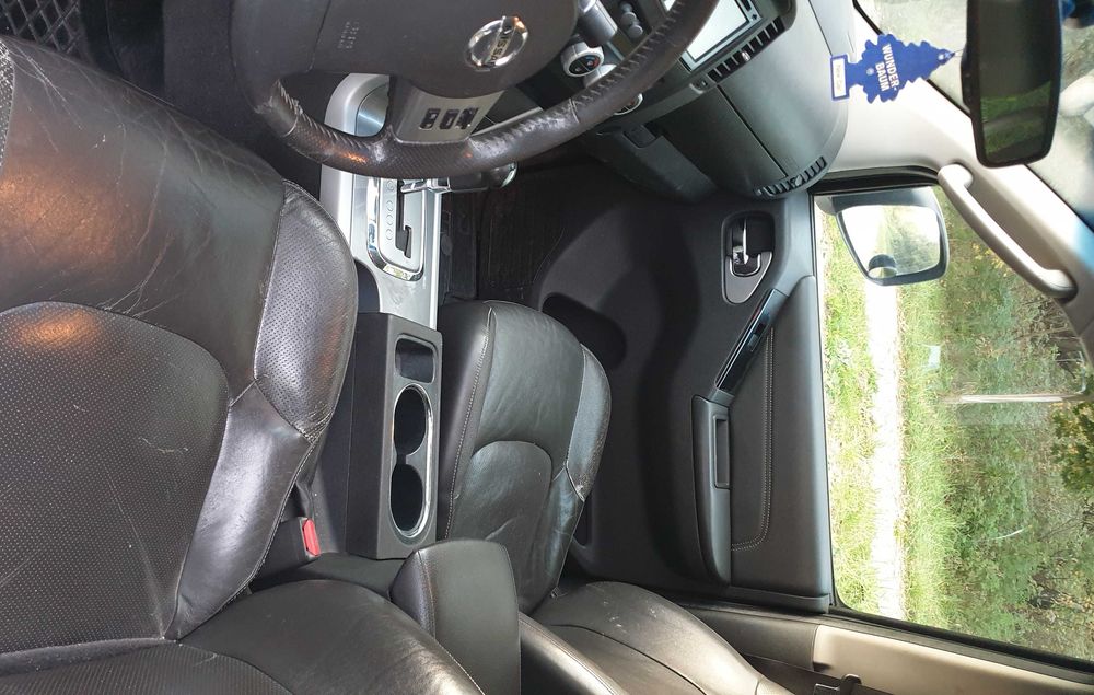 Nissan NAVARA, AUTOMAT, SKÓRA Najwyższa wersja Blokada Napędu Kamera