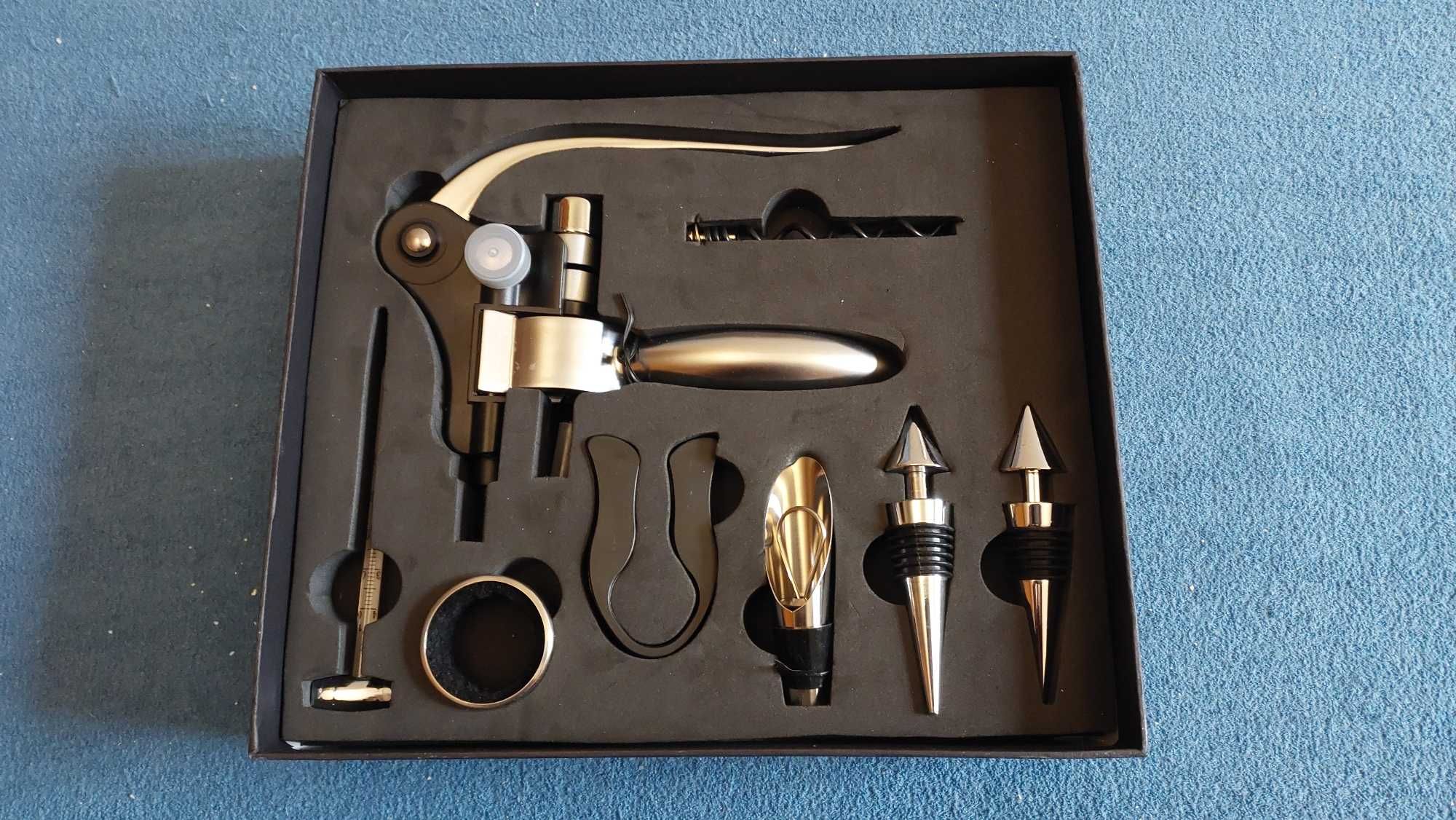 Conjunto de acessórios para vinho