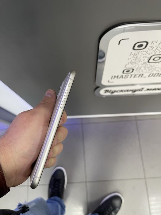 Iphone 11 128 gb идеал