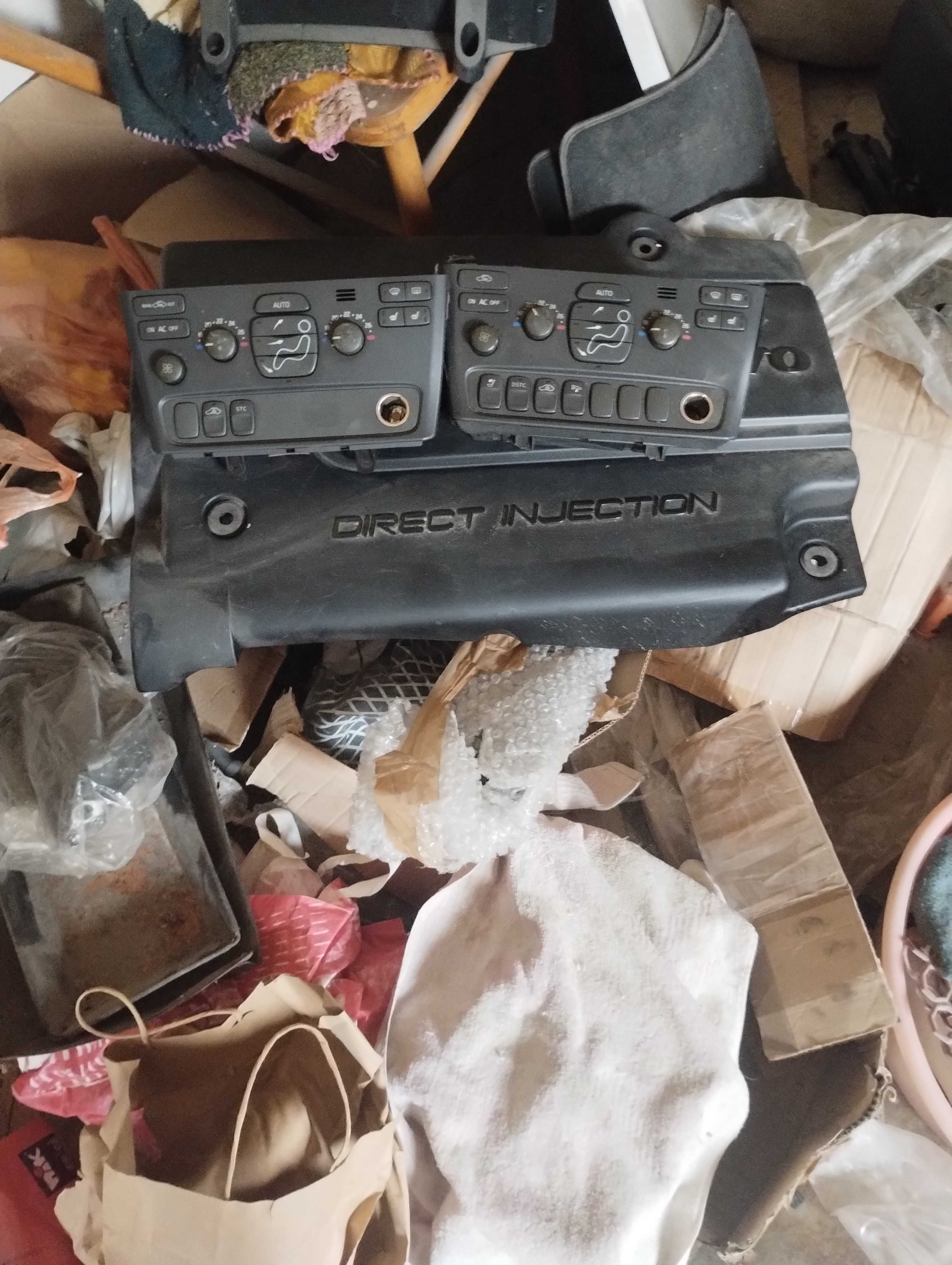 Części Volvo S60,Greel,lift,błotnik, listwy chromowane.