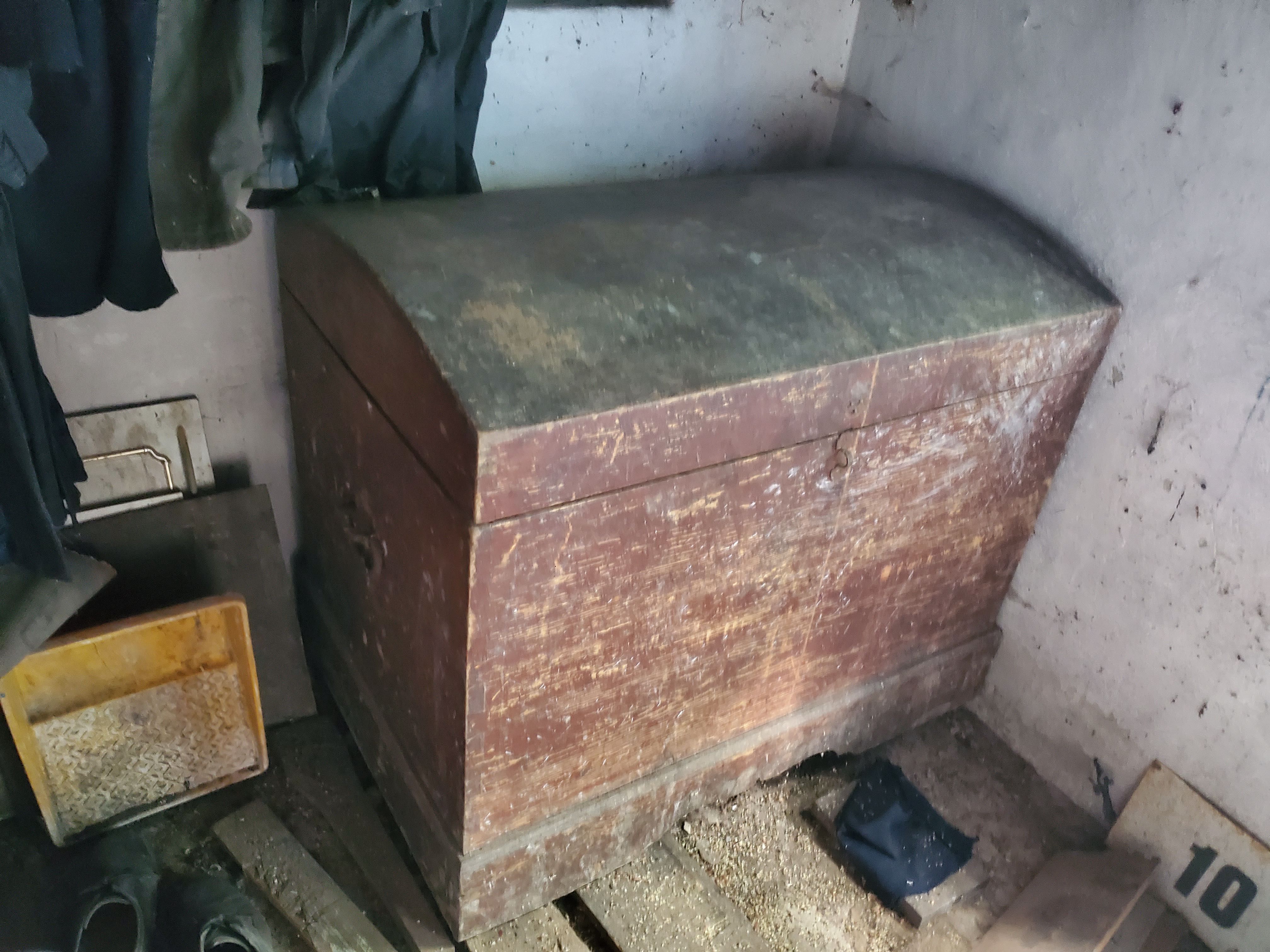 Сундук скриня стариная дубовая скрыня скриня для вещей стариная 40 г