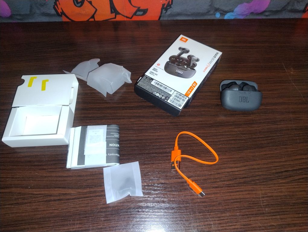 Słuchawki JBL  bluetooth