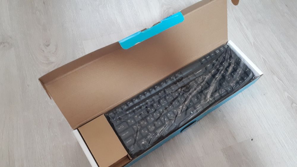 Клавиатура мишка беспроводная игровая