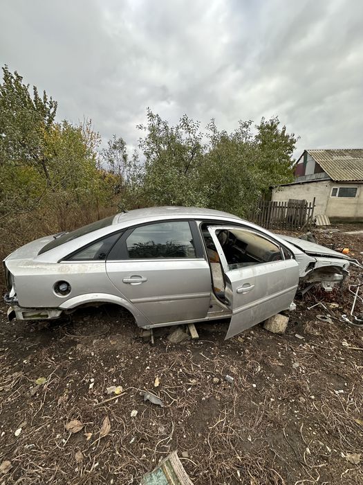 Кузов вектра с Vecta c всё что на фото одним лотом