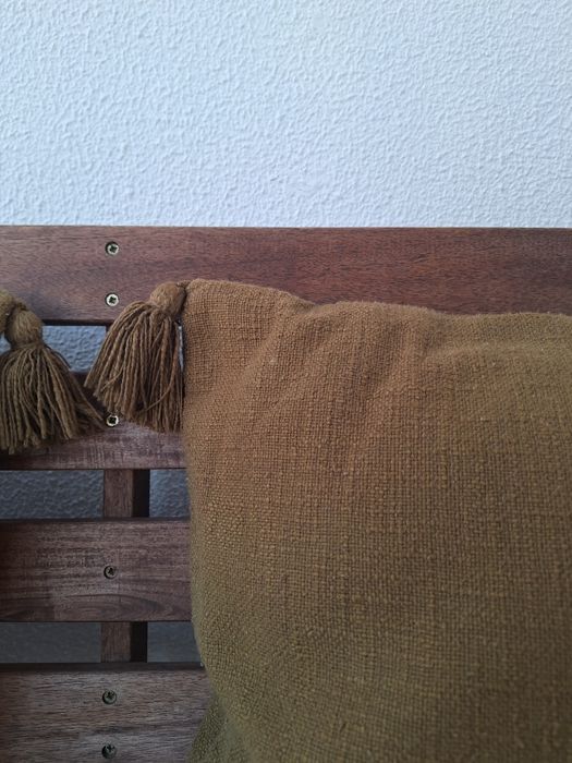 Duas almofadas verde seco Zara home