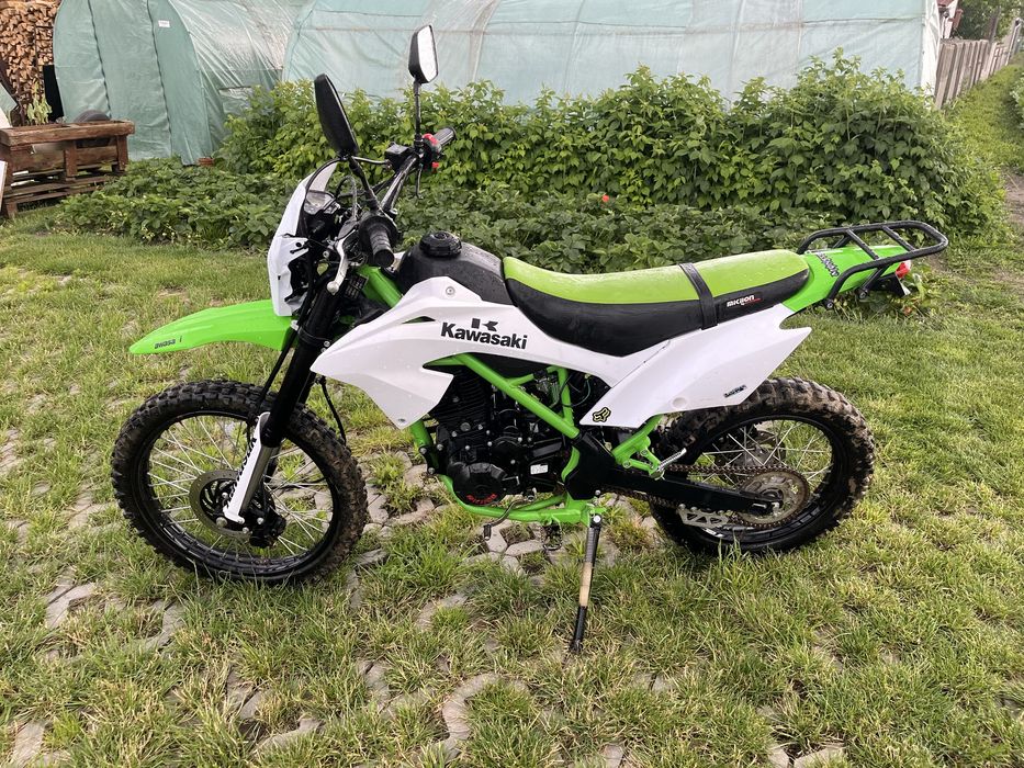 Defender 150 cc