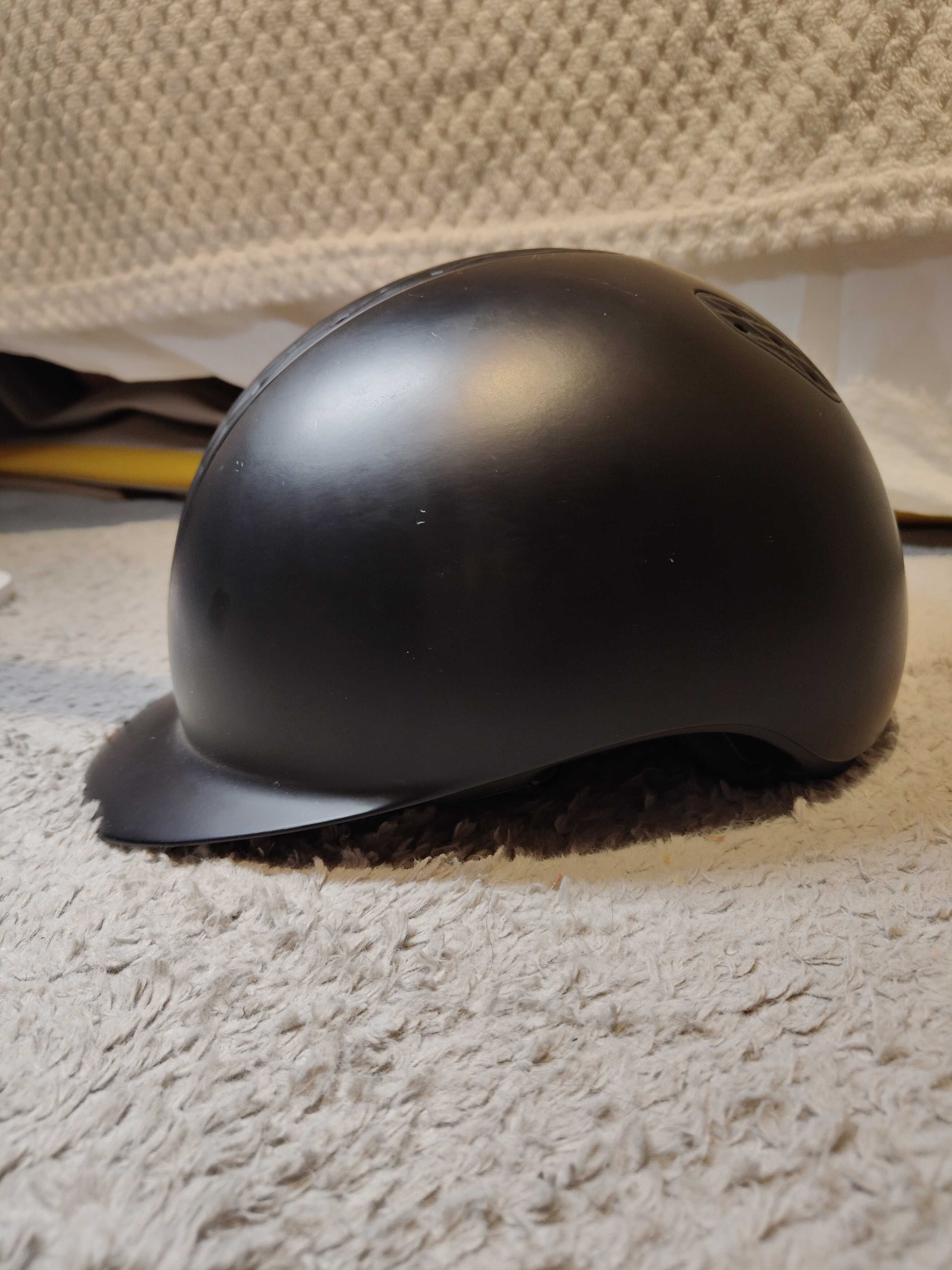 Kask jeździecki Fouganza rozm 54